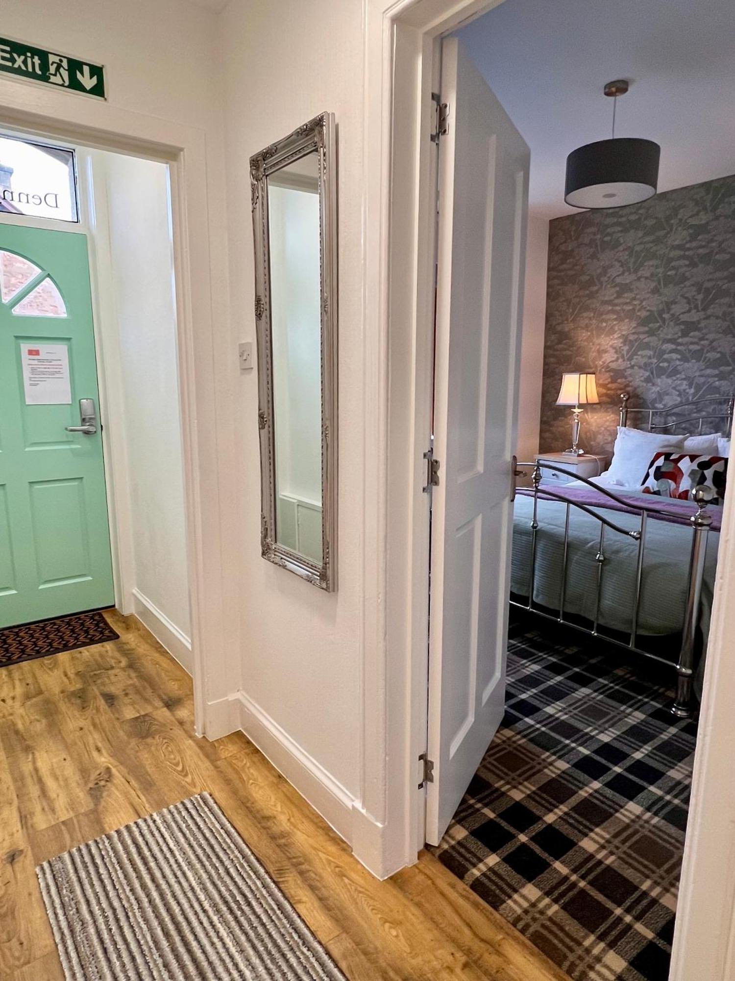 The Stags Head Apartment Inverness Extérieur photo